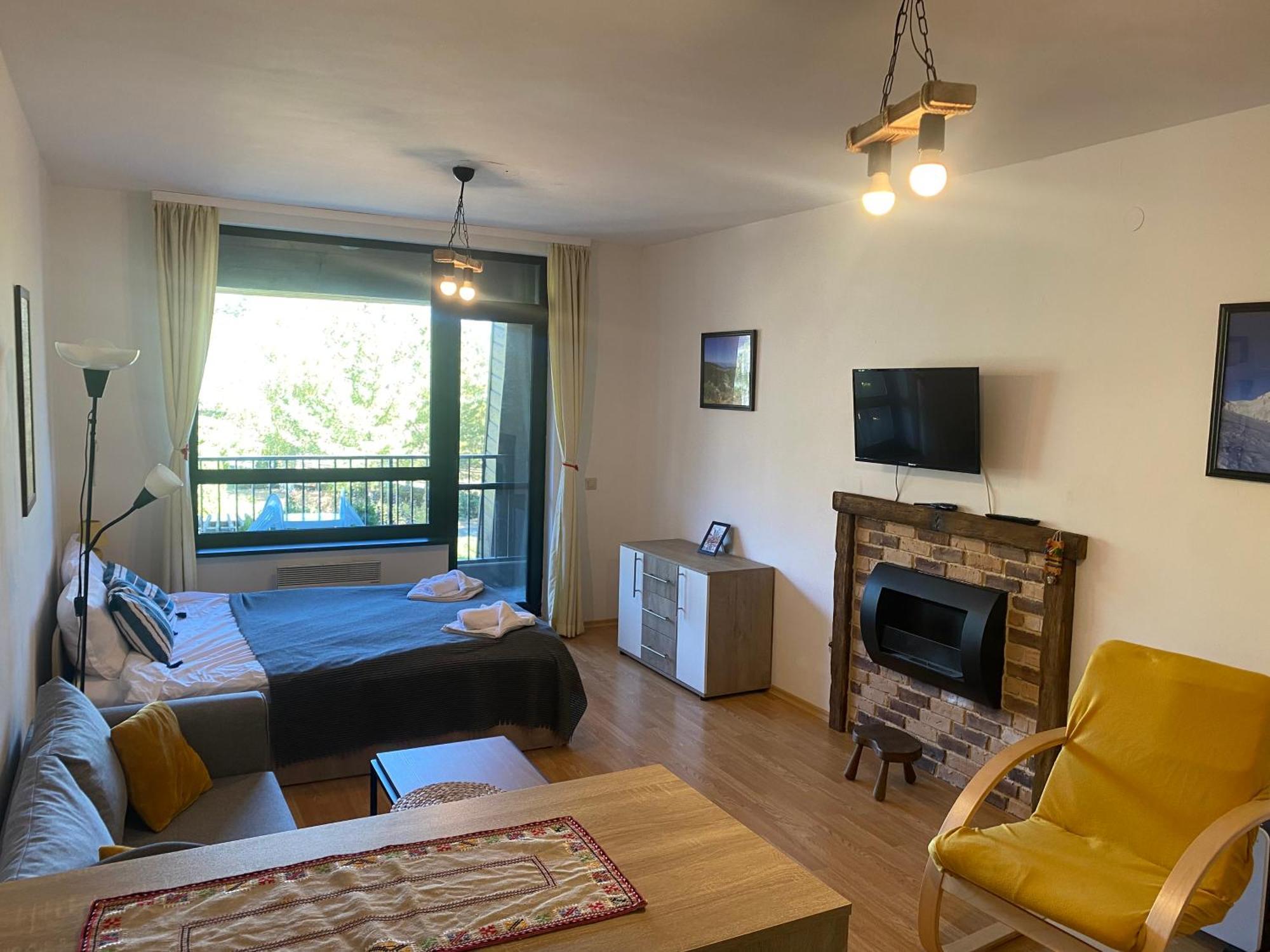 Cosy With Mountain View Near Bansko Apartment Raslog